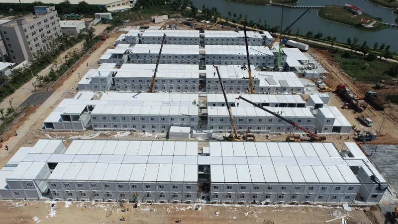 CGCH prefab units at Huoshenshan emergency hospital, Wuhan — 10-day build during COVID response